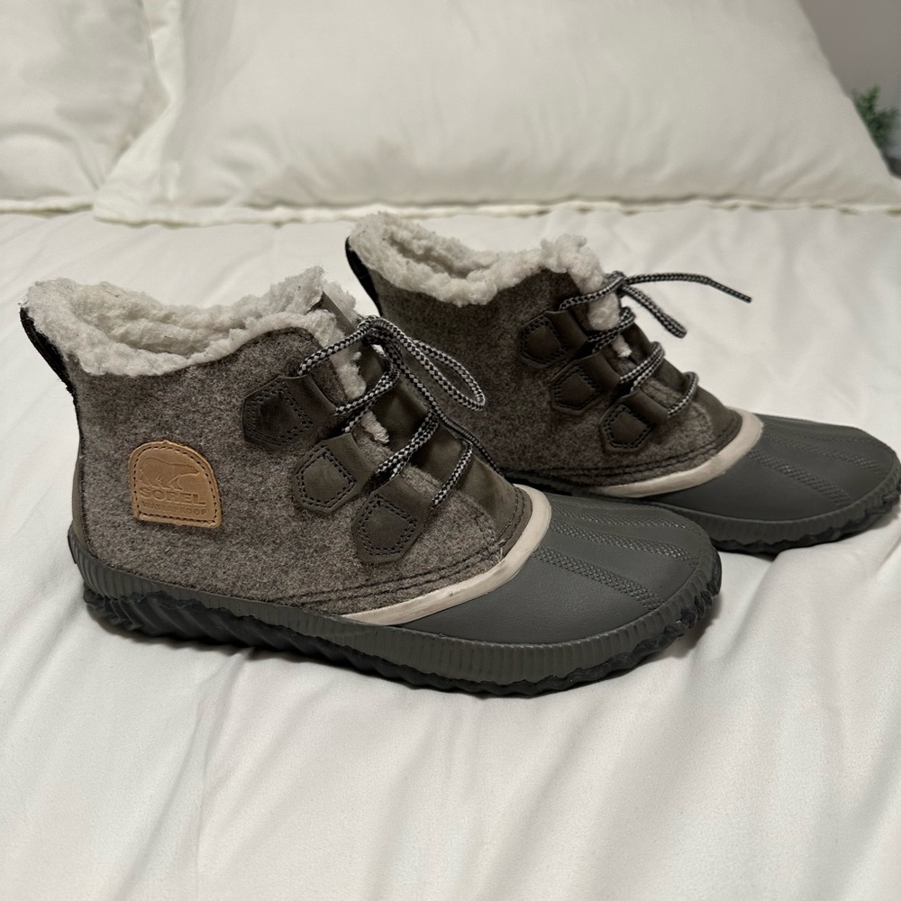 Sorel Out N About original ankle winter boot